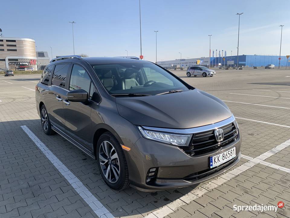HONDA ODYSSEY TOURING 8 osob automat 10 biegow