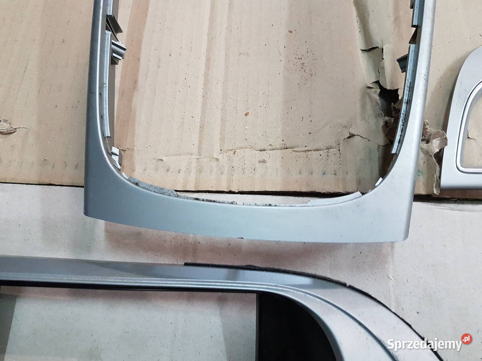 AUDI A4 B8 DEKORY LISTWA LISTWY OZDOBNE DEKOR osobowe Turek