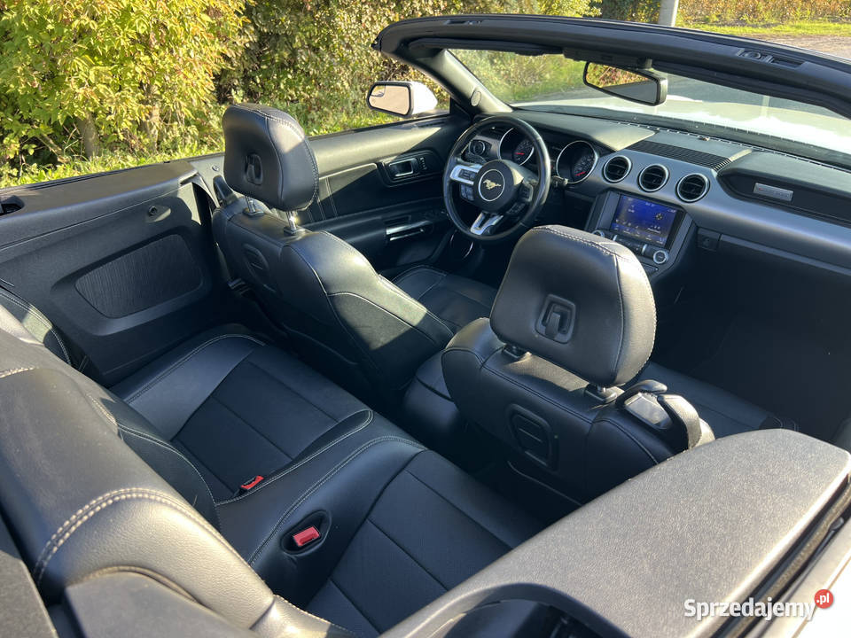 Ford Mustang 23 EcoBoost 320 Cabrio Warszawa