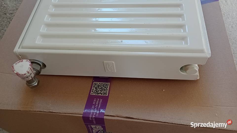Grzejniki 60x40 nowe 4 sztuki sprzedam