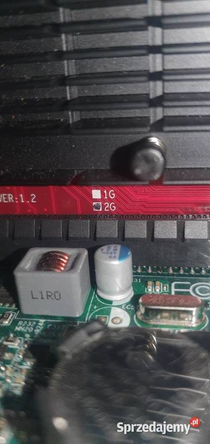 Komputer 37ghz 4gb ram 2gb radeon hdmi 200gb Kielce