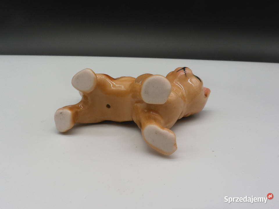 Porcelanowa figurka kotkotek Porcelana i szkło Antyki, Sztuka, Kolekcje Raszków sprzedam
