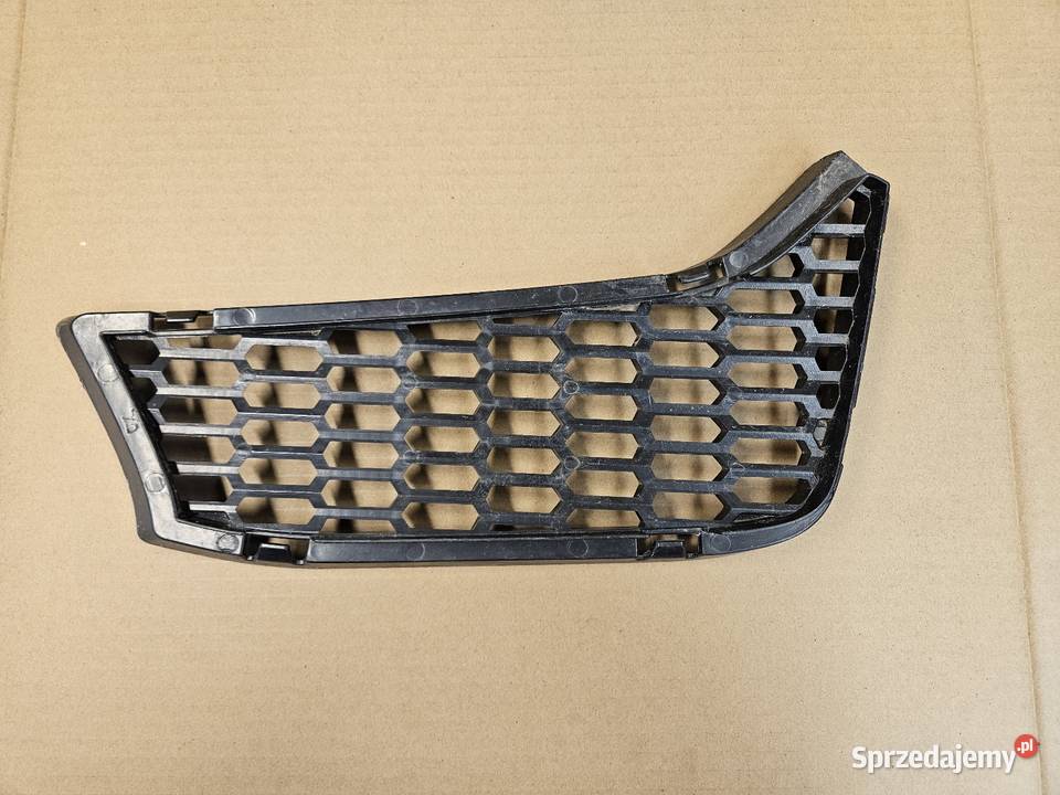 BMW M3 F80 M4 F82 KRATKA PRAWA ZDERZAKA PRZÓD osobowe Atrapy Międzychód