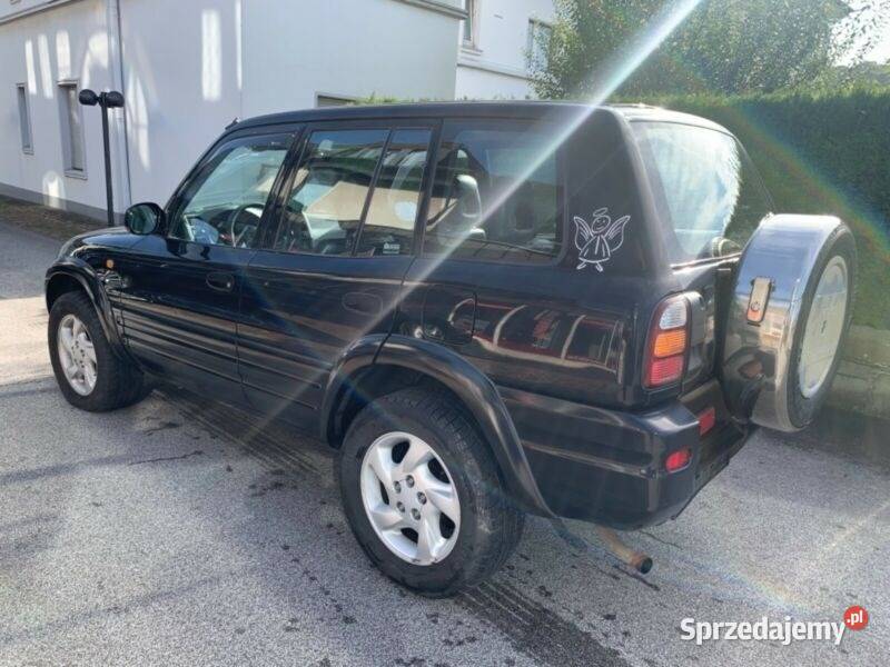 YOYOTA Rav4 9500 wszystkie czesci bez malowania nieuszkodzony małopolskie