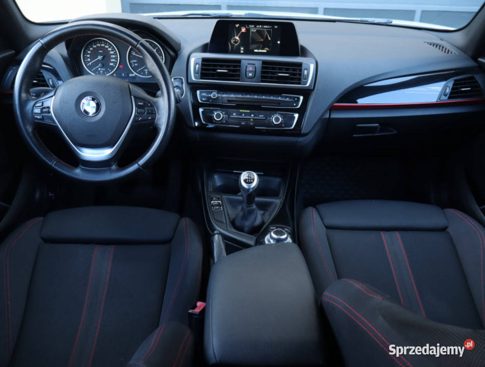 BMW 1 118d światła przeciwmgielne Motoryzacja Łódź