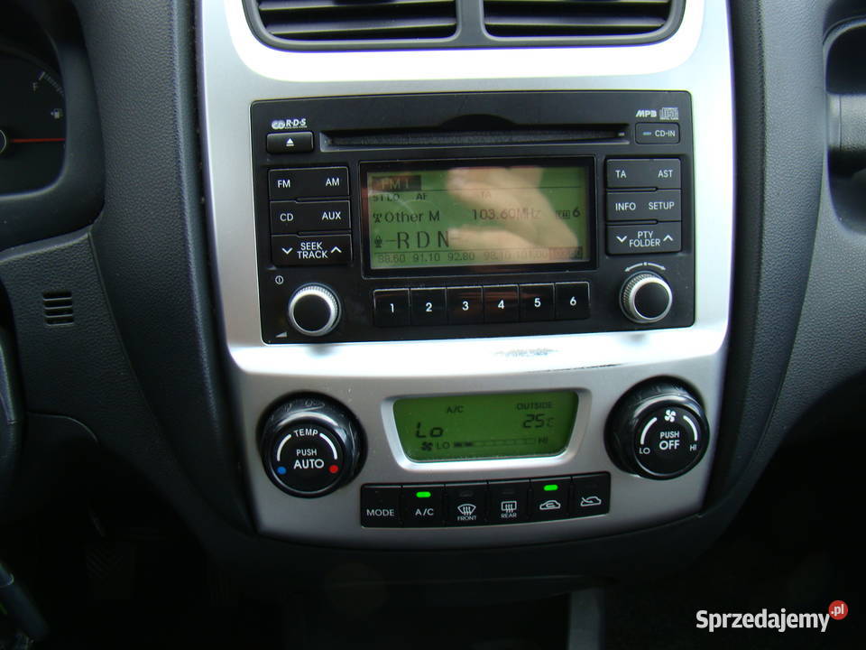 Kia Sportage 20 LPG 4x4 gniazdo USB Olszyny