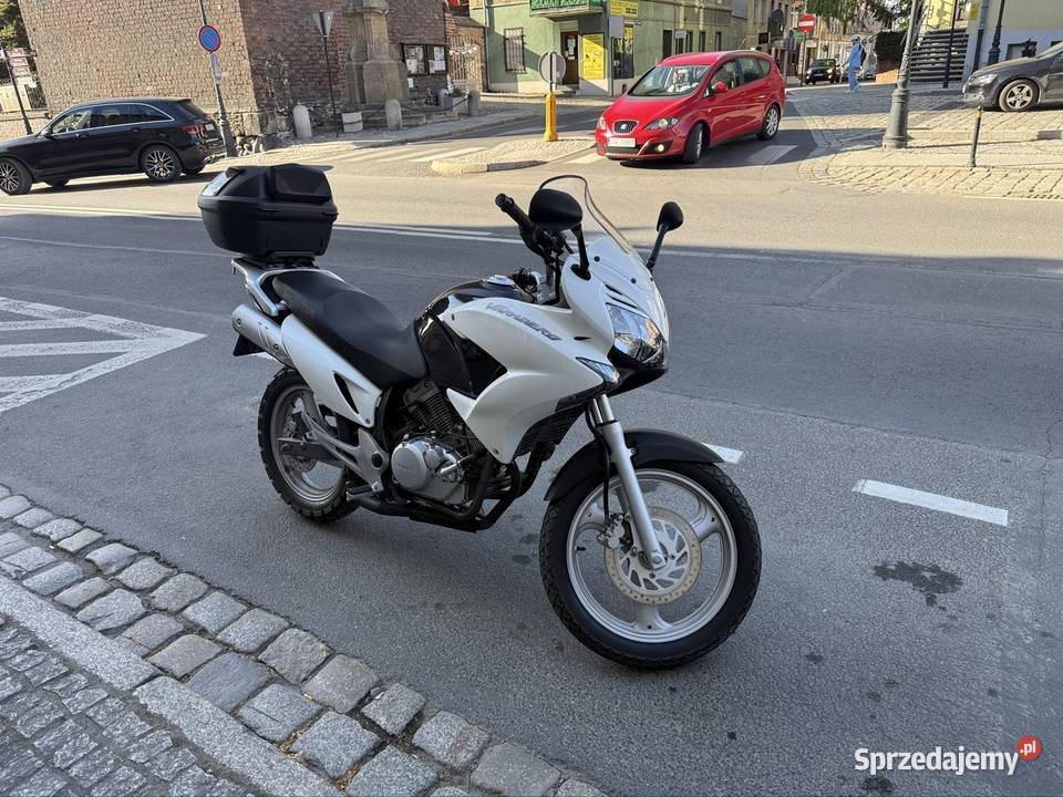 Honda Varadero XL 125 2013 Wtrysk Gotowy na Legnica sprzedam