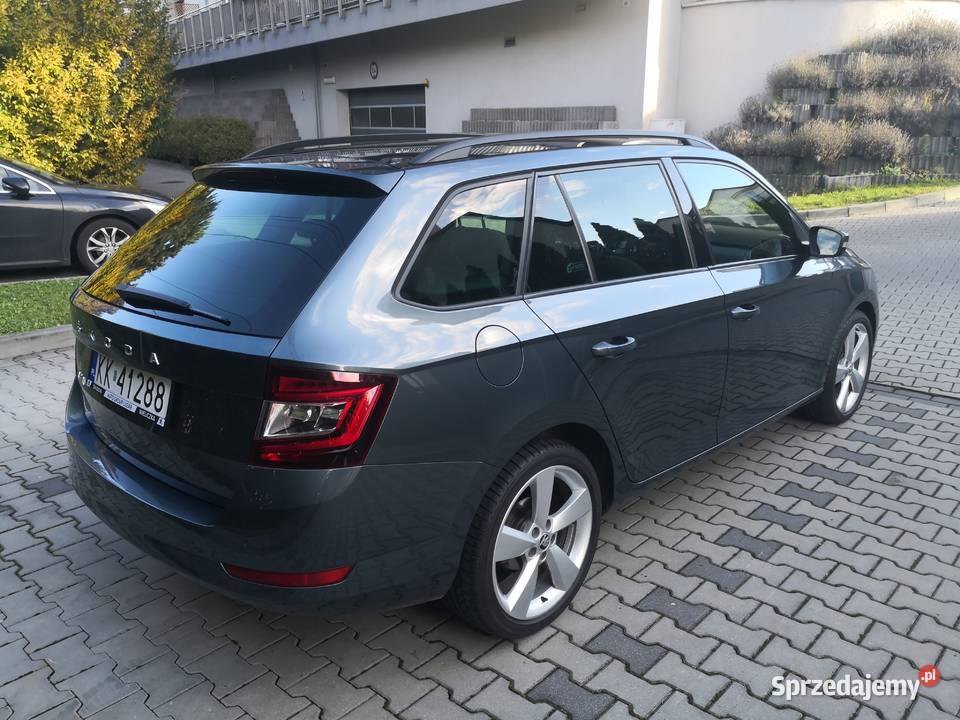 Skoda Fabia 10 TSI Style Szklany dach Serwis Aso centralny zamek