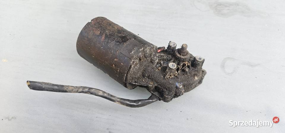 Silniczek wycieraczki przód mercedes w123