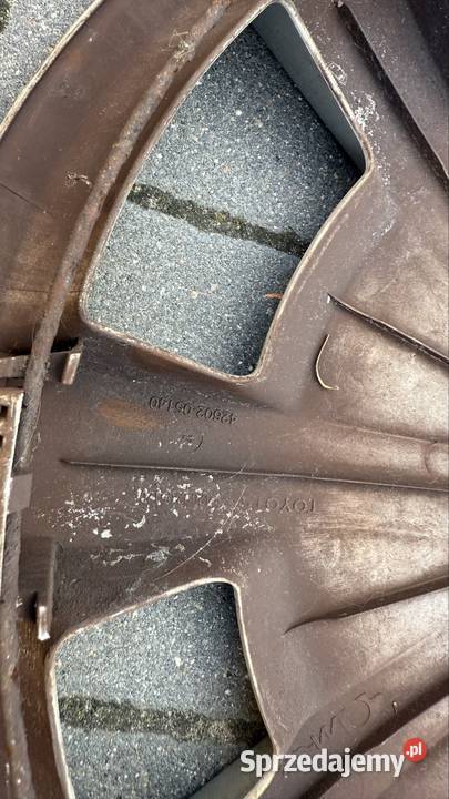 Dekle kołpaki kapsle Toyota 16 Radom