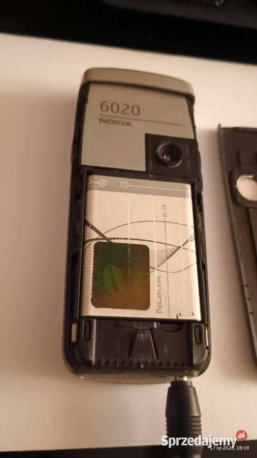 Nokia 6020