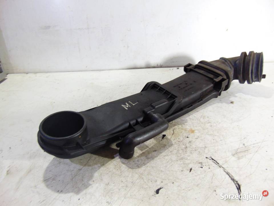 DOLOT POWIETRZA MERCEDES W202 A1111402512