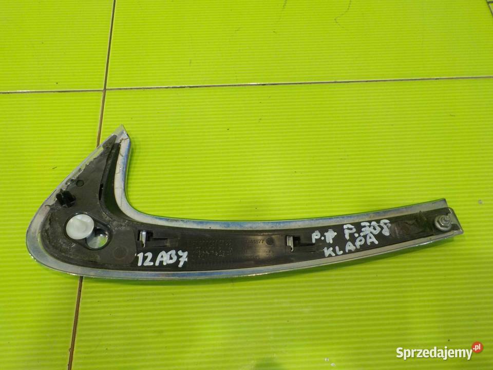 PEUGEOT 308 I CC LIFT 12r listwa chrom klapy Suków
