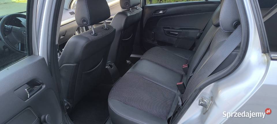 Opel Astra kombi 2009 Bibice