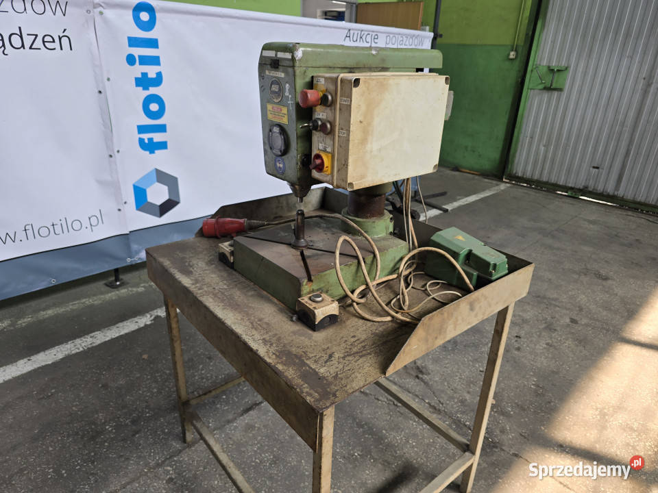 Pneumatyczna nitownica radialna FMW BNE 12 7