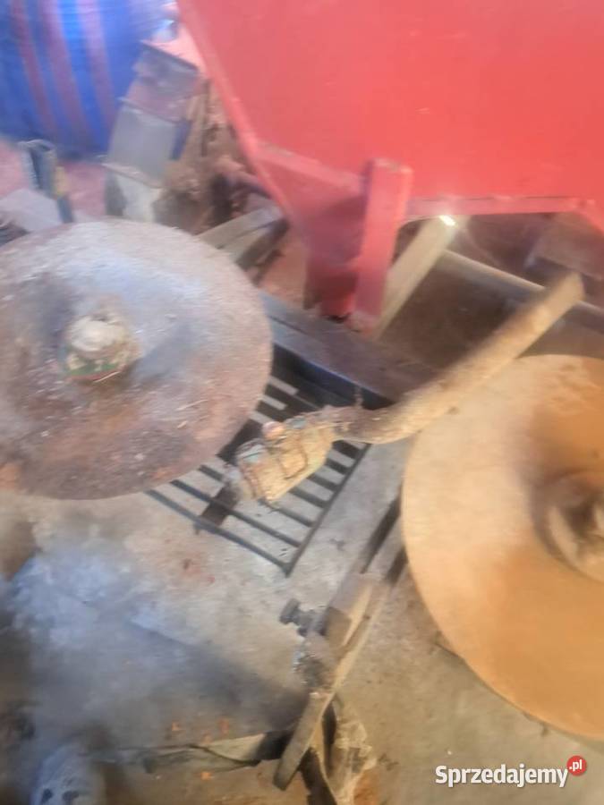 Kroj do pluga nieuszkodzony Maszyny uprawowe Przyłęk