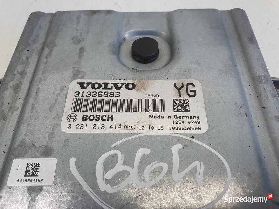 Volvo V40 II 20 D3 STEROWNIK SILNIKA komputer