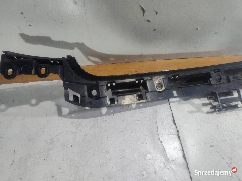 ŚLIZG ZDERZAKA TYŁ BMW E87 7058521