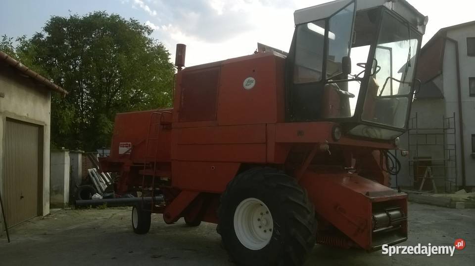 kombajn Bizon Z056 przystawka do kukurydzy nieuszkodzony