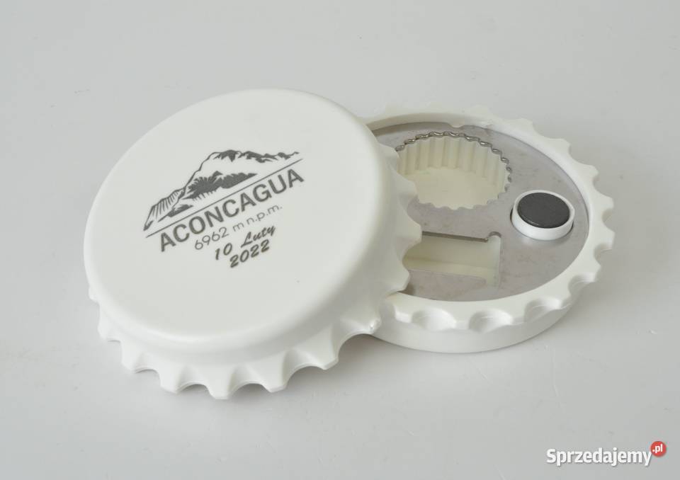 Otwieracz kapsel z magnesem logo grawer 10 Leżajsk