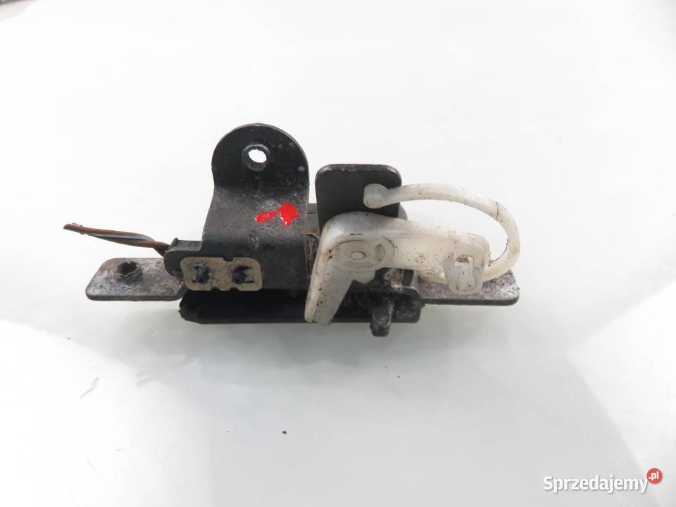 ZAMEK KLAPY BMW 3 Touring E36 8169532