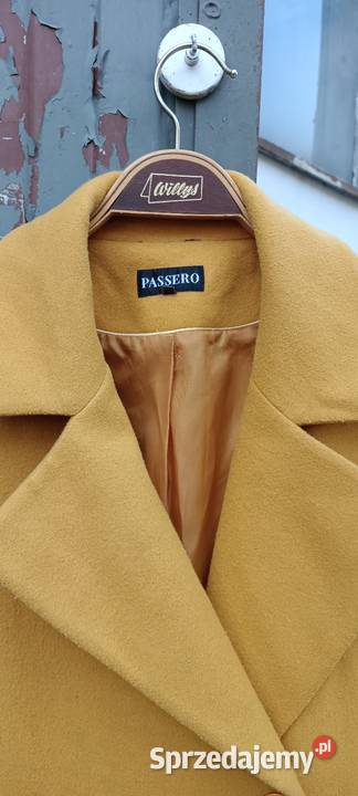 Płaszcz damski miodowy Passero 34