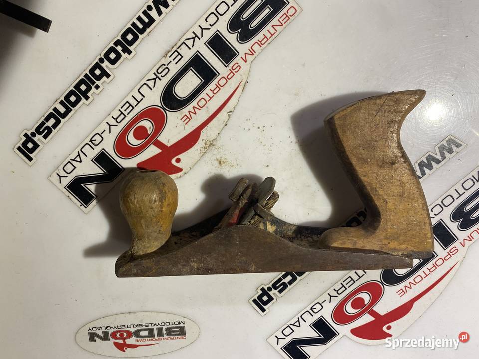 Stare narzędzia stolarskie strugi piły wiertła wielkopolskie Kościan