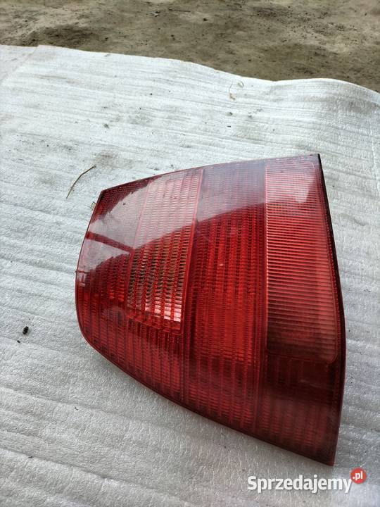 Volkswagen Bora LAMPA TYŁ TYLNA LEWA Kamień-Kolonia