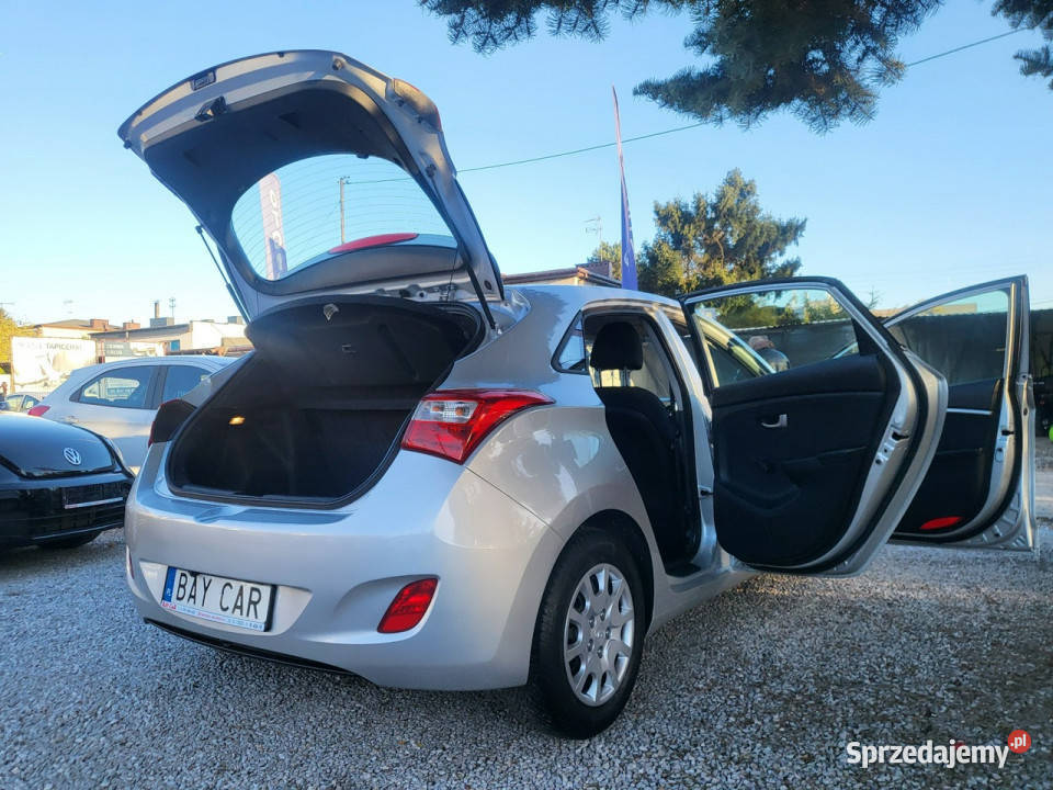 Hyundai i30 14 100 Serwis ASO TUV Org Przebieg Z ASR (kontrola trakcji)
