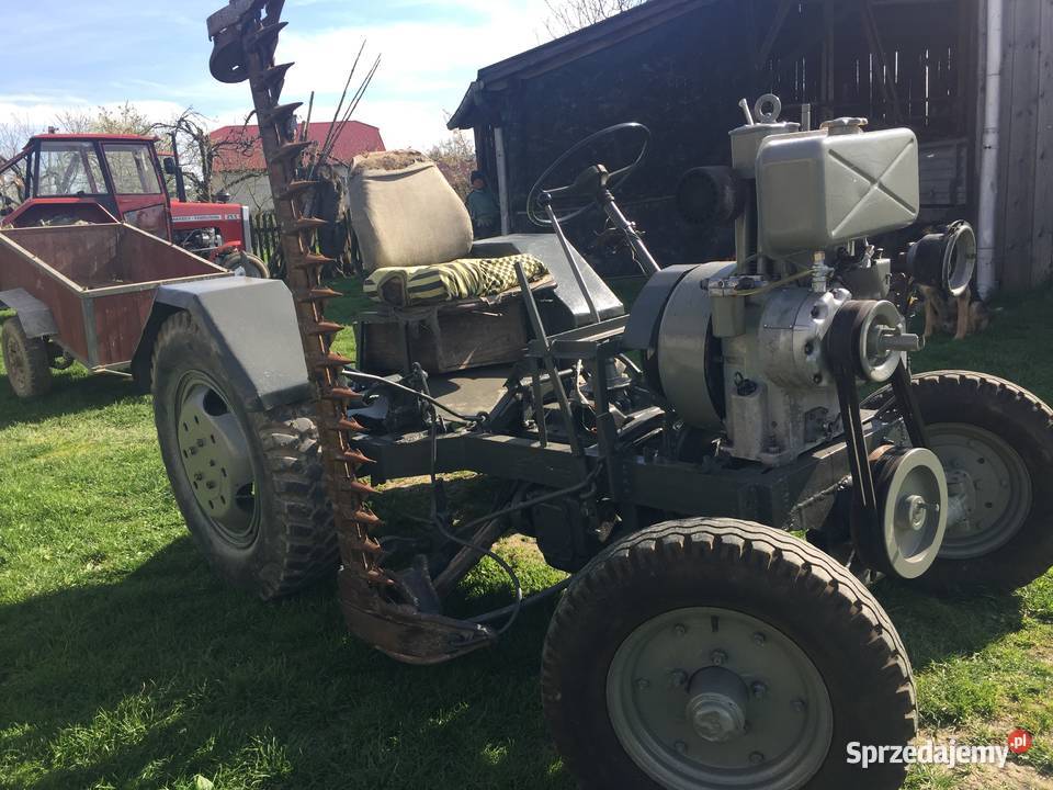 Ciągnik SAM S7 z kosą Łużna