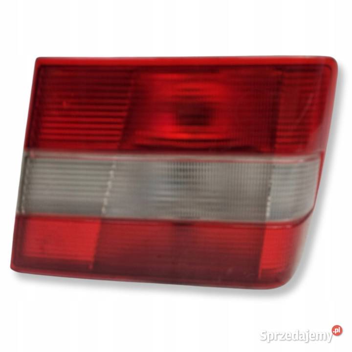 LAMPA PRAWA Volvo 940 960 TYLNA W KLAPĘ prawy Chełm