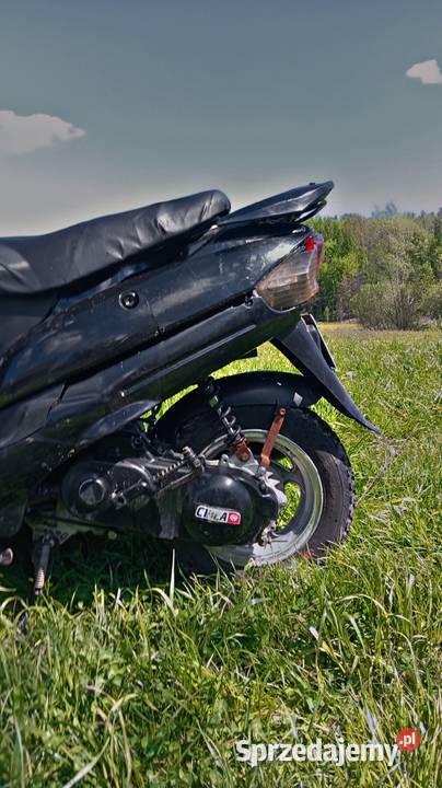 Skuter 100cc 4T zarejestrowany ubezpieczony brak 14998km Harta sprzedam