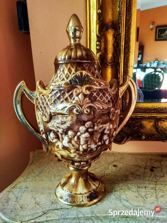 Złocona Amfora z Amorkami