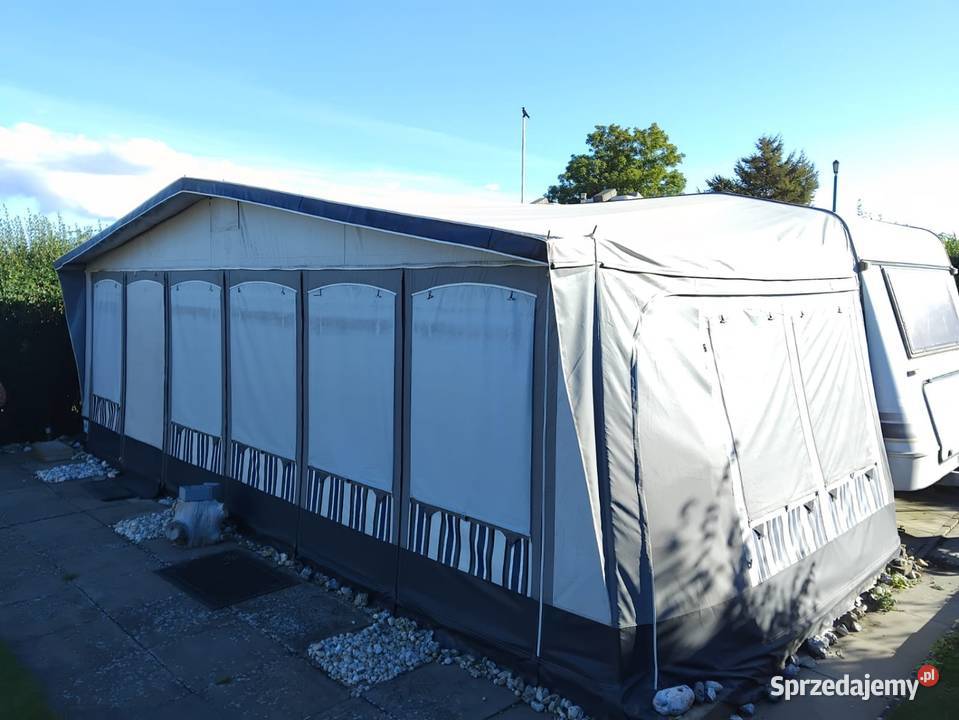 Przyczepa kempingowa z przedsionkiem Sieradz
