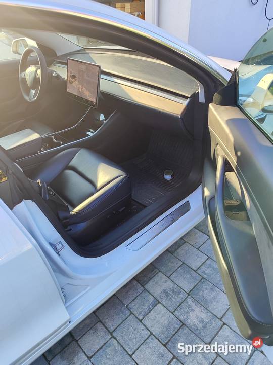 Tesla Model 3 2020 Europa gwarancja hak Maszewo sprzedam
