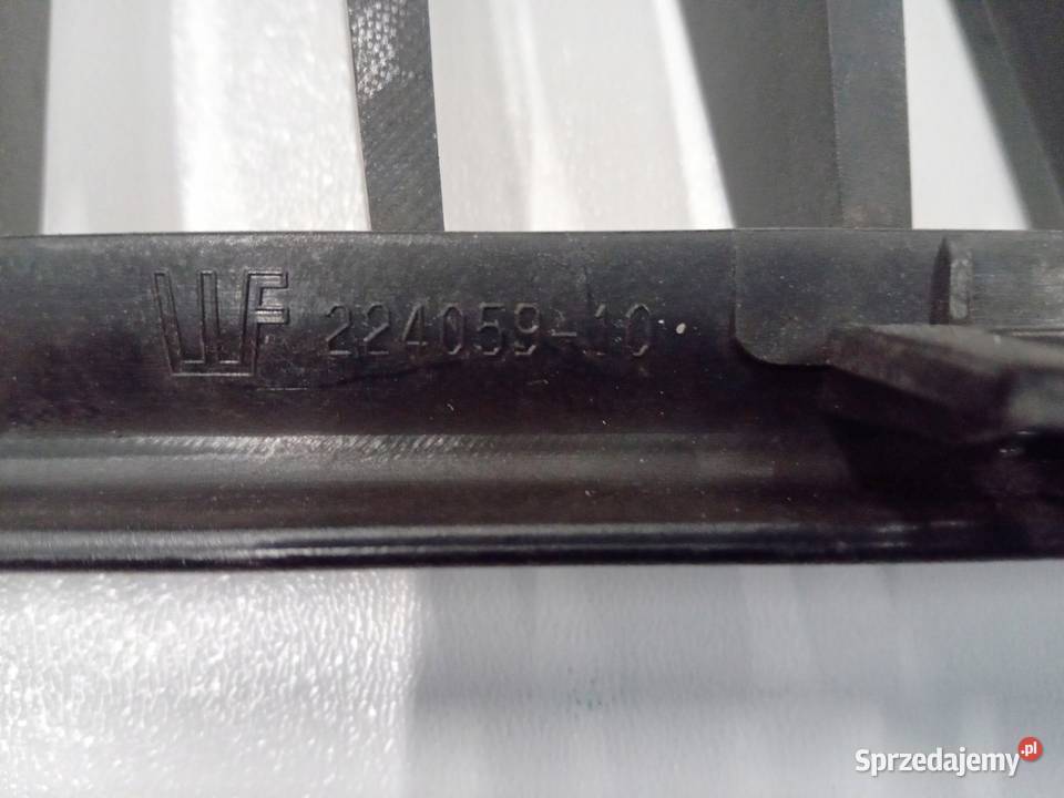 GRILL WLOT PRAWY ATRAPA NERKA BMW 3 E90 E91 Części samochodowe