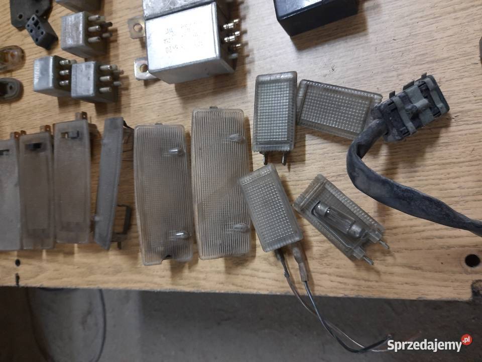 Lampka wewnętrzna sufitowa podswietlenie schowka Gorzów Wielkopolski sprzedam