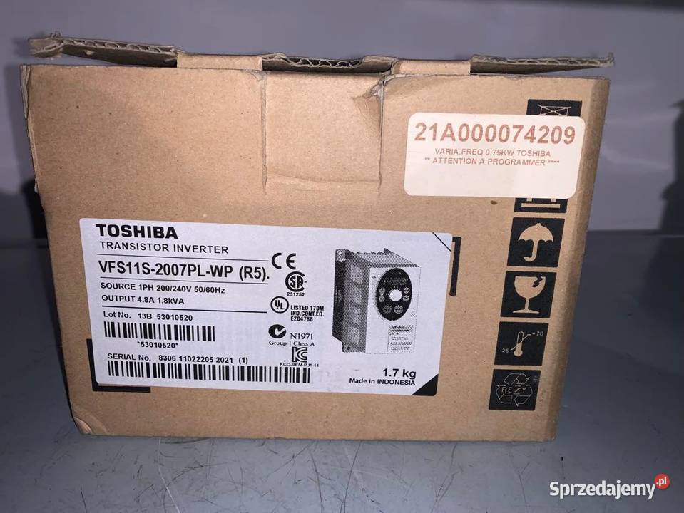 Falownik Toshiba VFS11S 075kW 230V