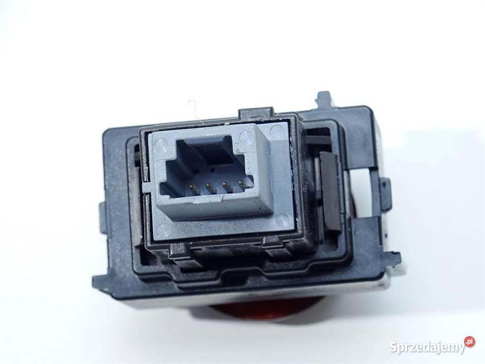 WŁĄCZNIK ŚWIATEŁ AWARYJNYCH TOYOTA COROLLA E18 osobowe