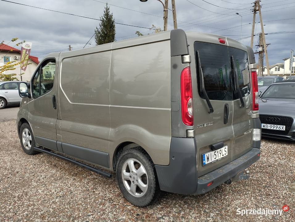 Renault Trafic 25D brutto VAT 23 diesel Warszawa