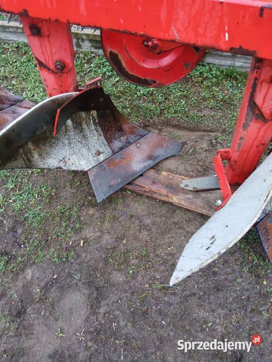 Pługi 4 nieuszkodzony