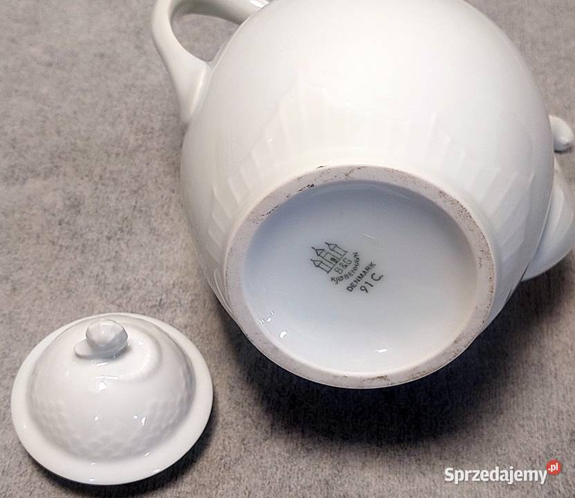 Royal Copenhagen Dzbanek Piękna Biała porcelana Luboń sprzedam