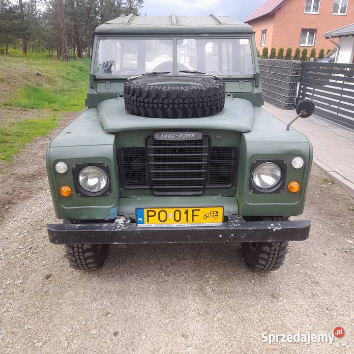 Land Rover Seria III Rok produkcji 1974 Solec