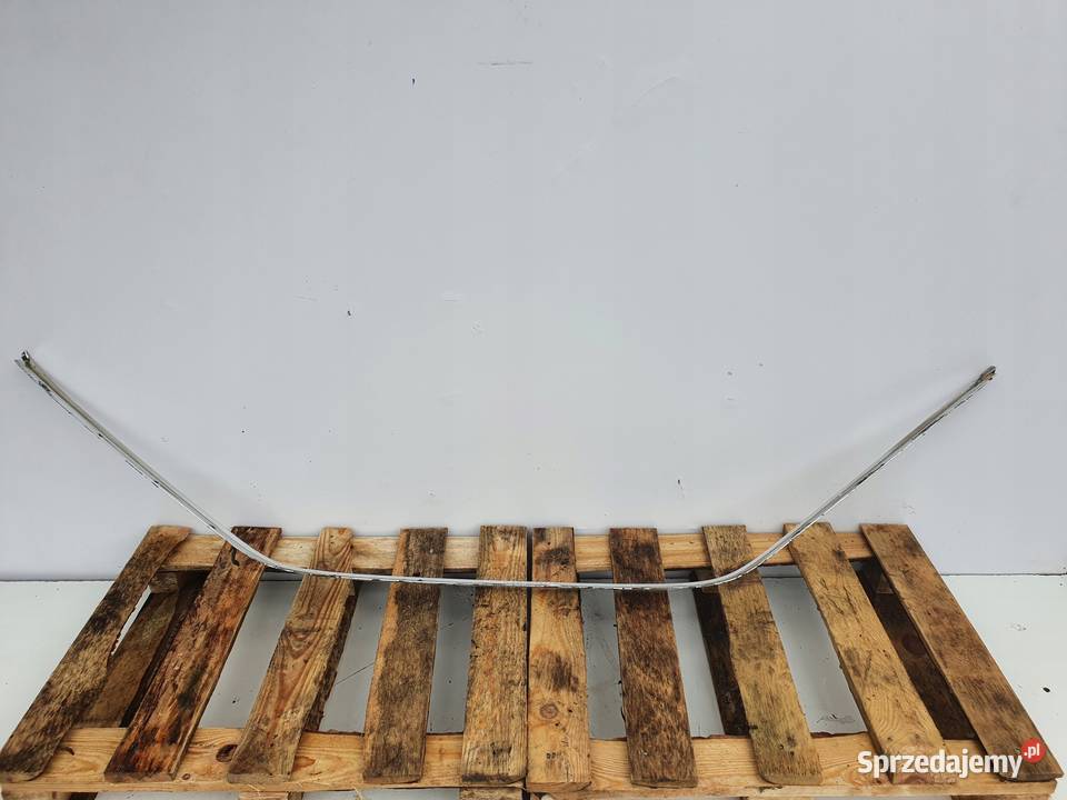 Mercedes W126 C126 SEC LISTWA SZYBY PRAWA osobowe Rudka sprzedam