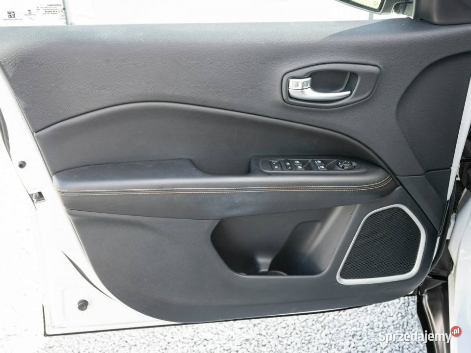 Jeep Compass 13 TMair Limited FWD DDCT Kcof Gdańsk