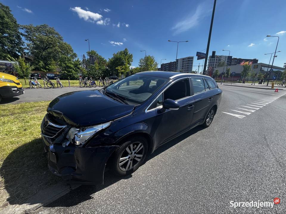 Toyota Avensis T27 kombi Opaska granatowy mazowieckie Warszawa