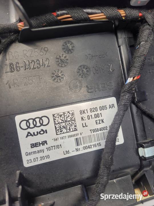 NAGRZEWNICA KOMPLETNA AUDI A4 B8 Q5 8K1820005AR Przystajń