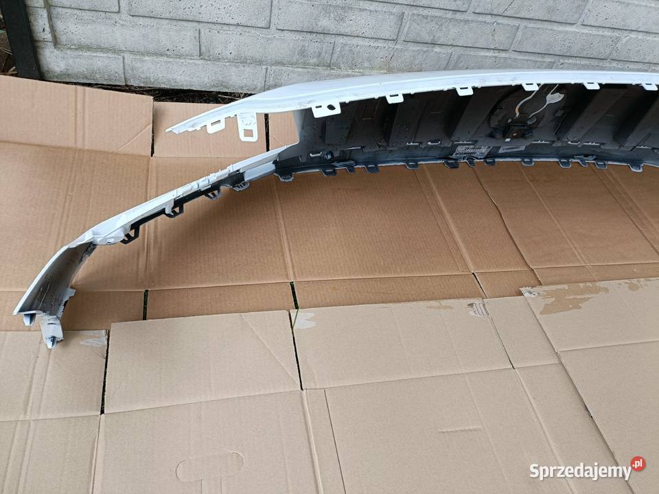 GÓRNA LISTWA ZDERZAKA PRZEDNIEGO OPEL VIVARO 3