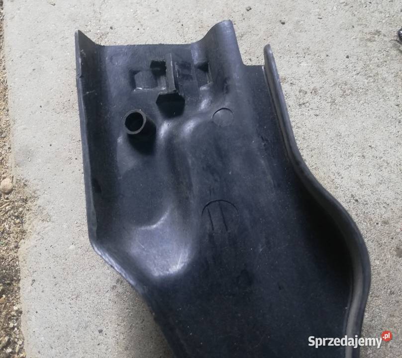 Górna górne osłony silnika Audi a4 b5 18t aeb podkarpackie Sanok