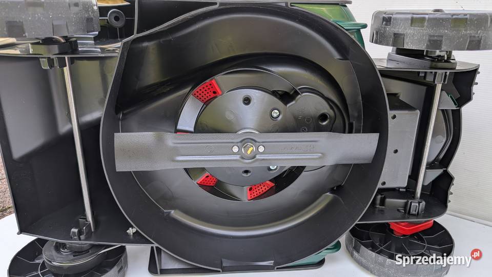 Kosiarka akumulatorowa Bosch CityMower 18V32300 Jadowniki sprzedam